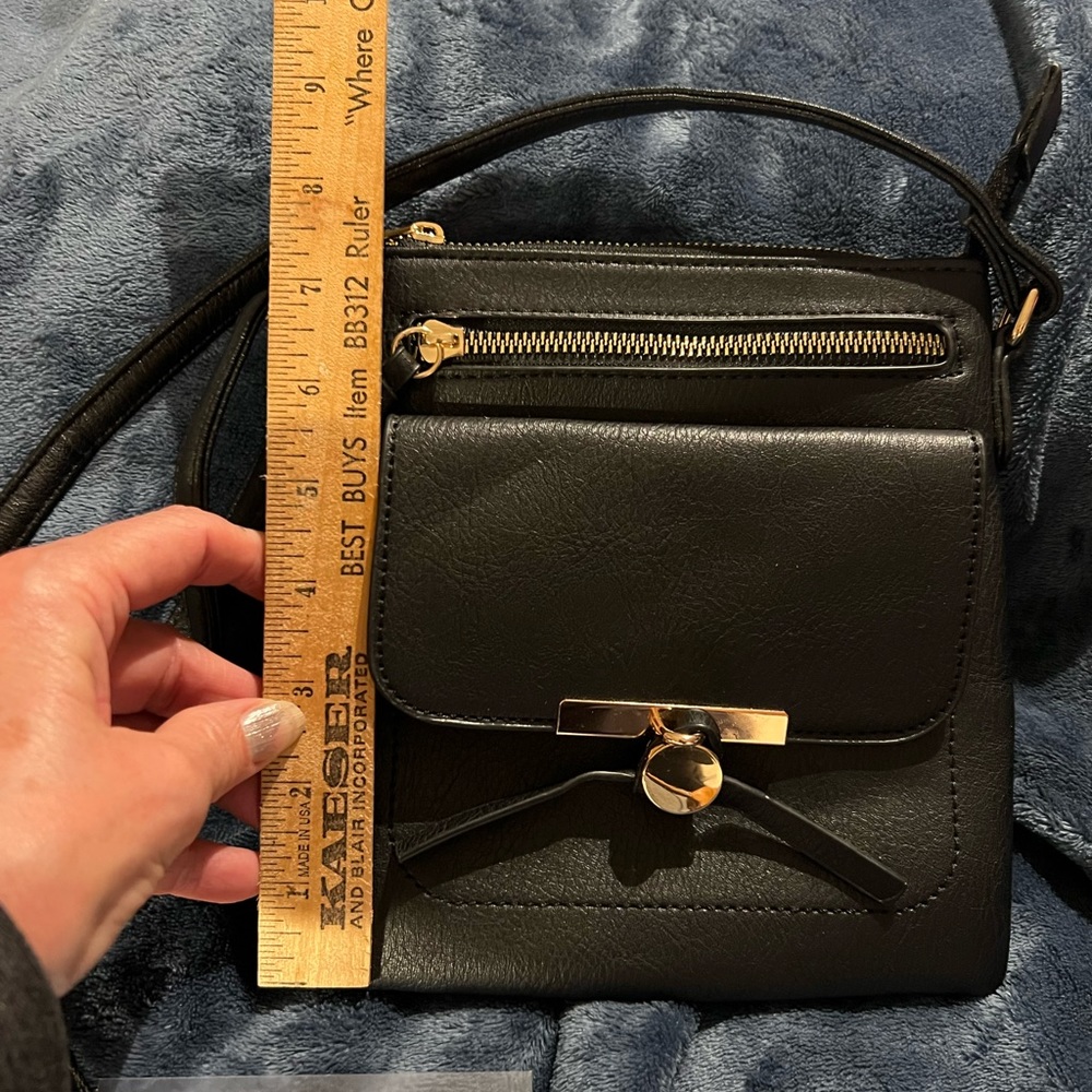 Emperia Los Angeles New York PETA Approved Vegan Black Crossbody, new with tags - Picture 7 of 8